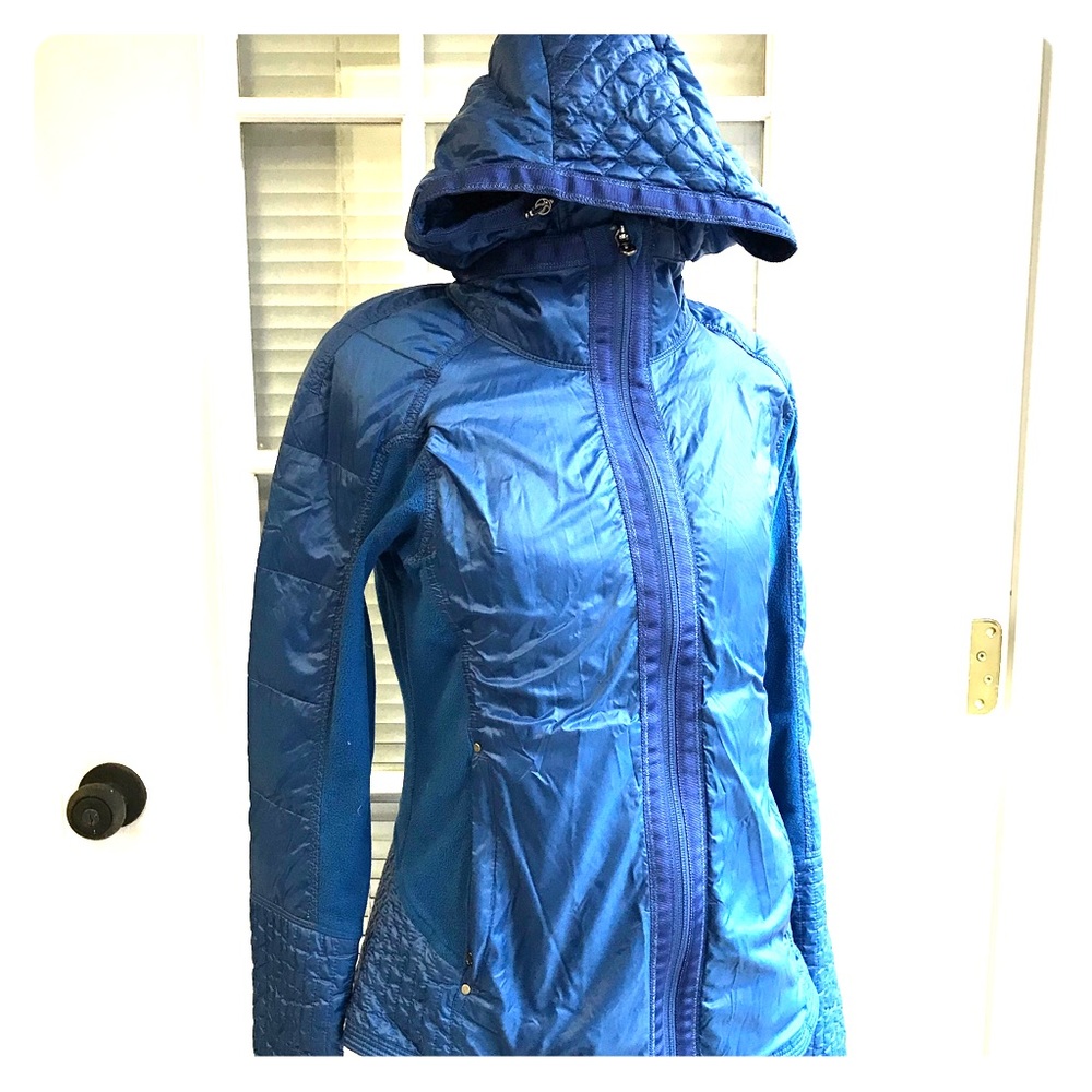 Lululemon Run-Limitless Blue Bundle Up Jacket sz6